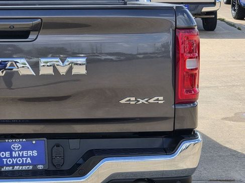 Used 2026 RAM 1500 Laramie AWD/4WD image 9