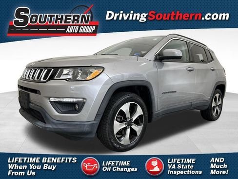 Used 2018 Jeep Compass Latitude w/ Popular Equipment Group image 1