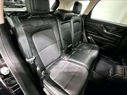 Used 2023 Lincoln Corsair AWD w/ Equipment Group 101A image 32