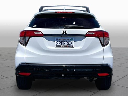 Used 2020 Honda HR-V Sport image 4