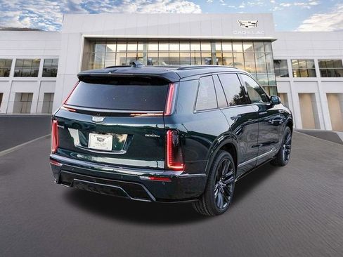 Used 2026 Cadillac Vistiq Platinum image 4