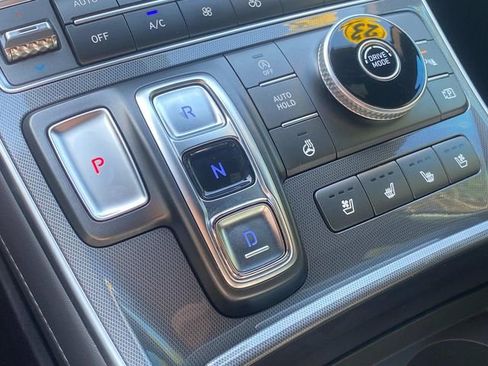 Used 2023 Hyundai Santa Fe Calligraphy image 29