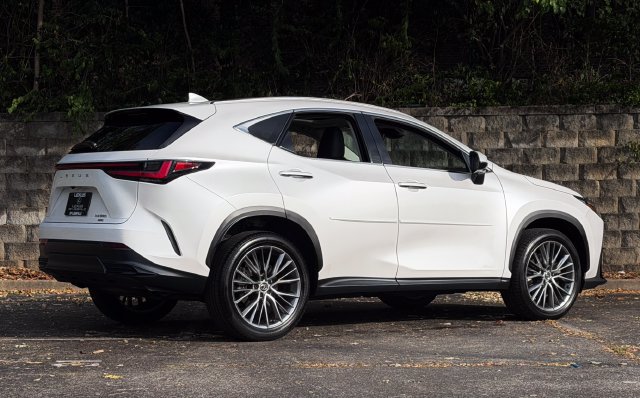 Certified 2024 Lexus NX 350 AWD w/ Vision Package image 5
