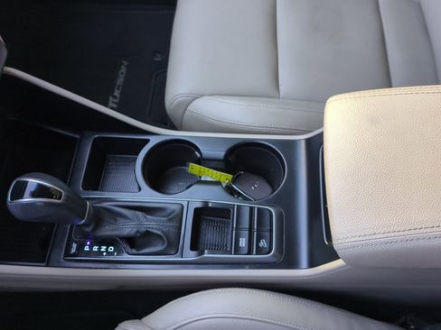 Used 2016 Hyundai Tucson Limited image 15