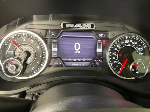 Certified 2021 RAM 1500 Laramie image 16