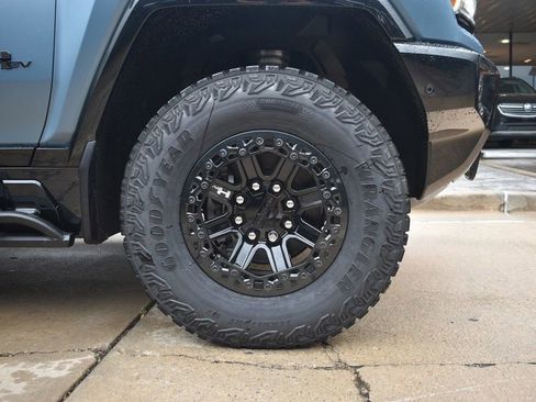 New 2024 GMC Hummer EV 3X w/ Omega Edition image 52