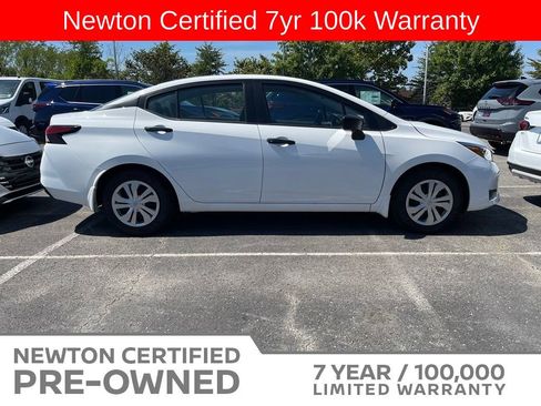 Used 2025 Nissan Versa S w/ Trunk Package FWD image 5