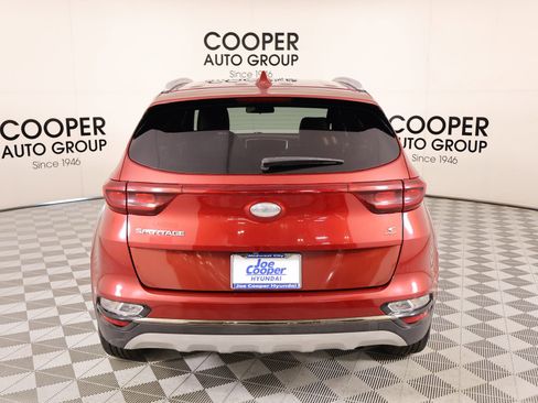 Used 2020 Kia Sportage S image 20