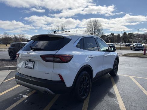 Used 2024 Ford Escape Active image 6