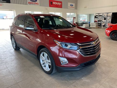 Used 2018 Chevrolet Equinox Premier image 7