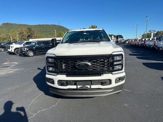 New 2026 Ford F250 Lariat w/ Black Appearance Package video 2