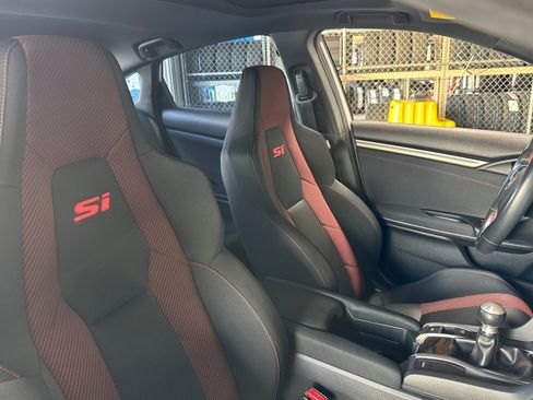 Used 2020 Honda Civic Si image 32