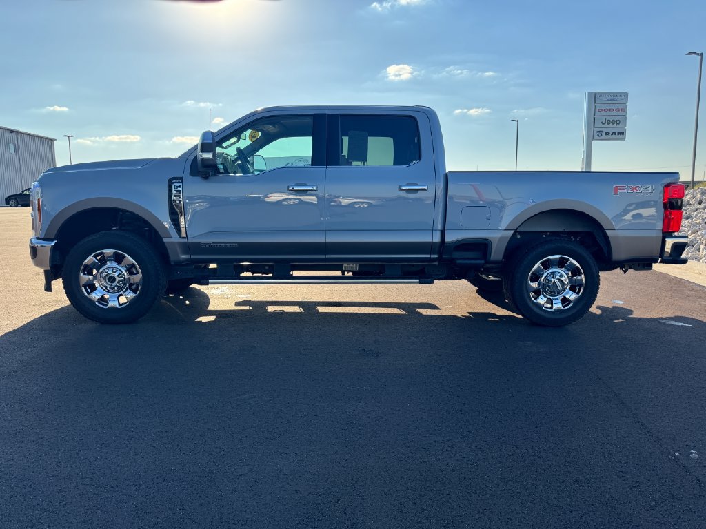 Used 2026 Ford F350 Lariat w/ Chrome Package AWD/4WD image 9