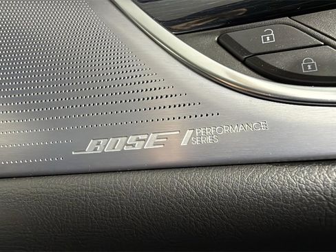 Used 2025 Cadillac XT5 Premium Luxury image 49