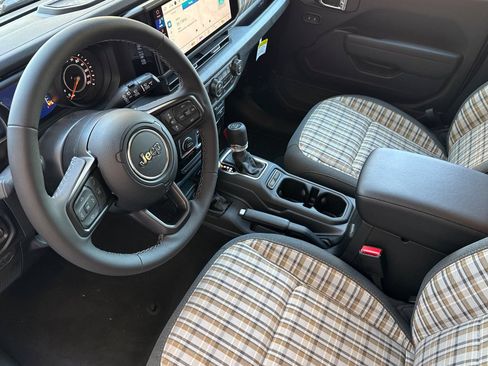 New 2026 Jeep Wrangler Unlimited Sport AWD/4WD image 9