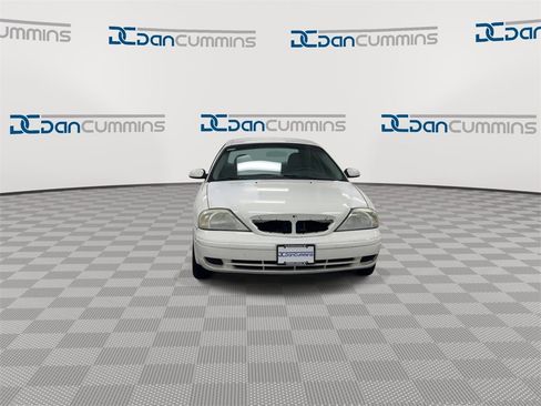 Used 2001 Mercury Sable LS image 3
