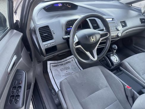 Used 2009 Honda Civic DX-VP image 11
