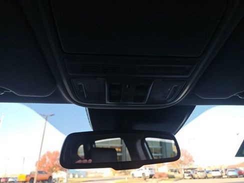 Used 2021 Honda CR-V Touring image 19