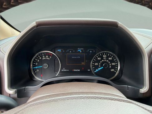 Used 2018 Ford F150 Lariat RWD image 22