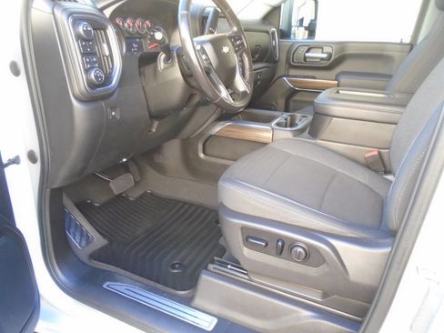 Used 2020 Chevrolet Silverado 2500 LT w/ All Star Edition image 37