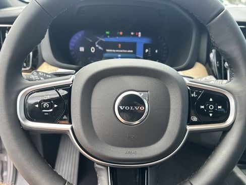 New 2026 Volvo XC60 B5 Plus w/ Protection Package Premier image 18