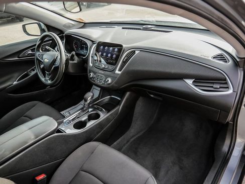 Used 2024 Chevrolet Malibu LT FWD image 15