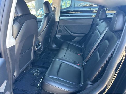 Used 2023 Tesla Model Y Performance image 10