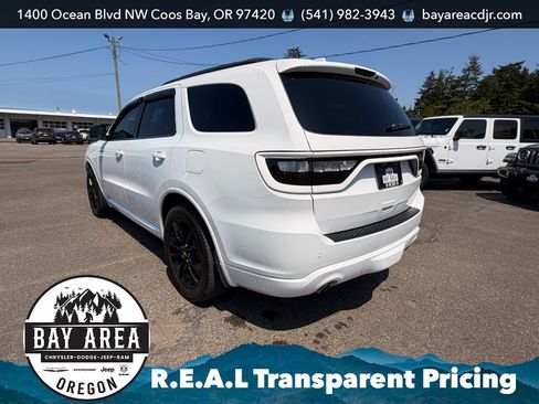 Used 2020 Dodge Durango R/T w/ Blacktop Package AWD/4WD image 9