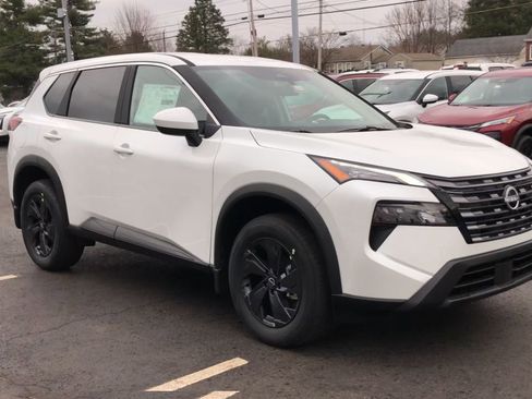 New 2026 Nissan Rogue SV w/ Cold Weather Package image 2