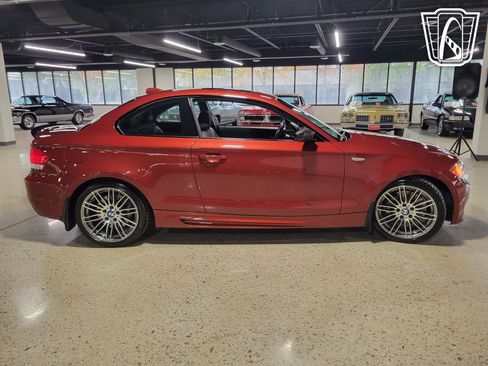 Used 2008 BMW 135i Coupe image 34