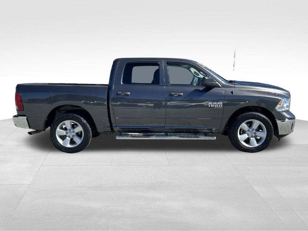 Used 2022 RAM 1500 Tradesman w/ Tradesman SXT Package RWD image 2
