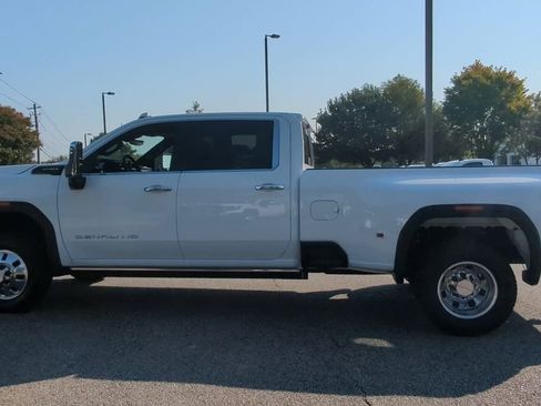 New 2025 GMC Sierra 3500 Denali Ultimate image 5