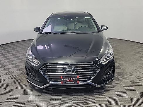 Used 2018 Hyundai Sonata Limited w/ Limited Ultimate Package 03 FWD image 12