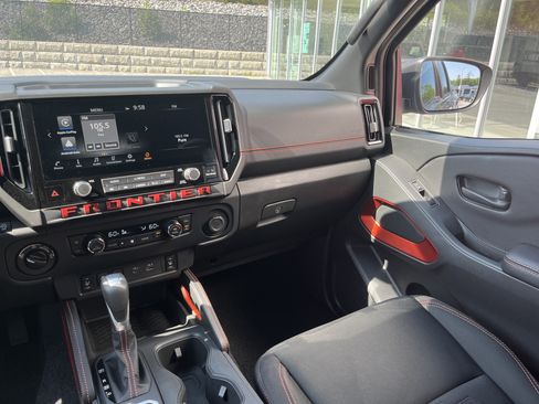 New 2026 Nissan Frontier PRO-4X w/ Pro-4x Convenience Package AWD/4WD image 19