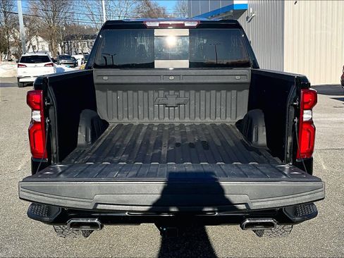 Used 2022 Chevrolet Silverado 1500 LT Trail Boss w/ LT Trail Boss Premium Package image 31