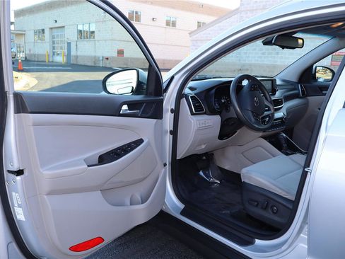 Used 2019 Hyundai Tucson Value image 13