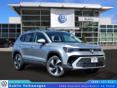 New 2025 Volkswagen Taos SE