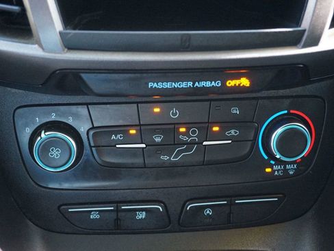 Used 2019 Ford Transit Connect XL image 38