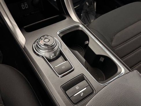 Used 2019 Ford Fusion SE FWD image 33
