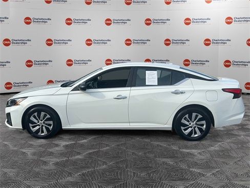 Certified 2025 Nissan Altima 2.5 S image 2