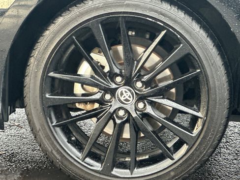 Used 2023 Toyota Camry XSE image 30