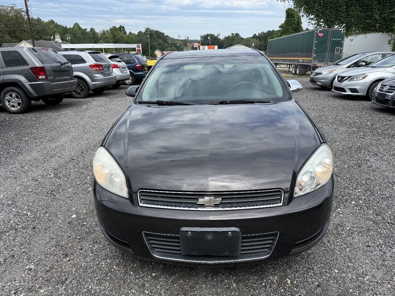 Used 2008 Chevrolet Impala LT FWD image 5