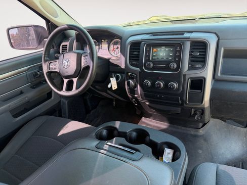 Used 2016 RAM 1500 Express image 10
