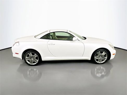 Used 2008 Lexus SC 430 Convertible image 8