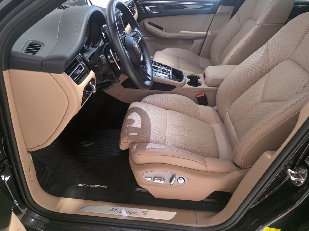 Certified 2026 Porsche Macan S AWD/4WD image 22
