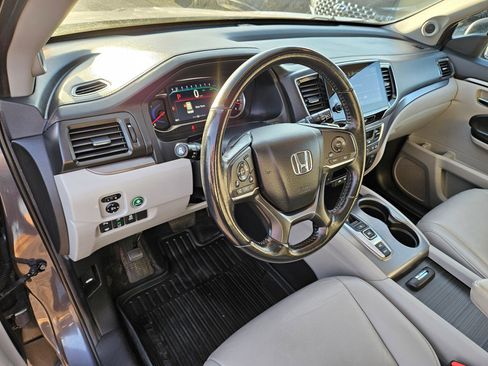 Used 2021 Honda Pilot Black Edition image 14