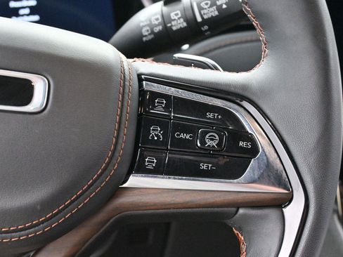 Used 2023 Jeep Grand Cherokee Summit w/ Adv Protech Group IV image 21