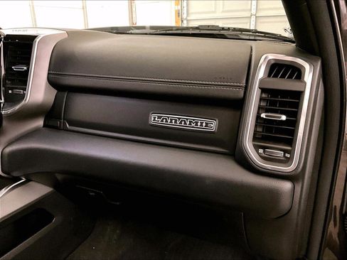 Used 2022 RAM 1500 Laramie w/ Sport Appearance Package AWD/4WD image 15