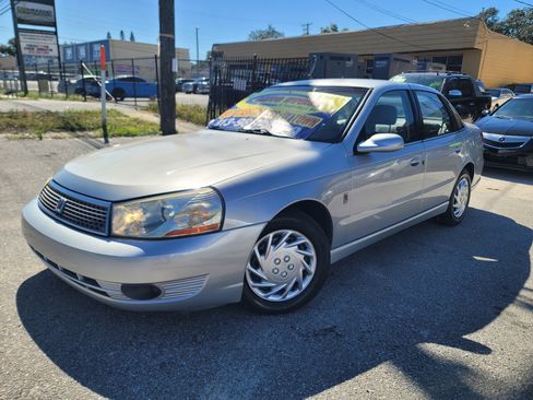 Used 2003 Saturn L-Series L200 image 3