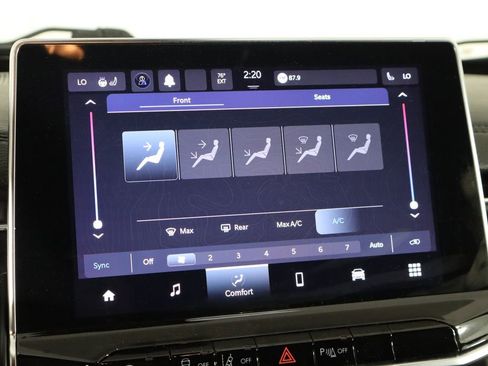 Used 2023 Jeep Compass Limited image 33